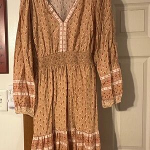 Lucky Brand Tan and Cream Long Sleeve Dress